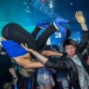 Драка на танцах [гр.Кафе]