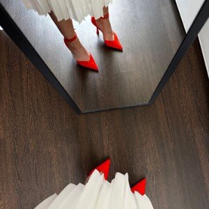 Ножку в туфель