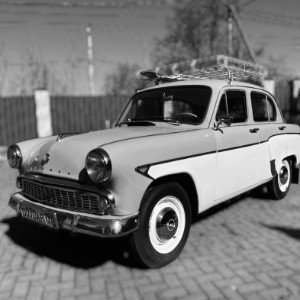 Автомобиль 🚘 " Москвич"