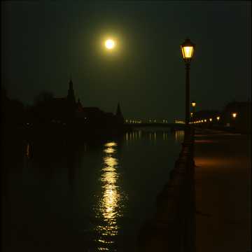 Ночной город