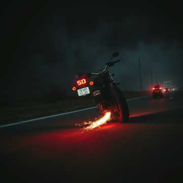 Юрий Анзориевич мчится