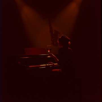 Мадемуазель поёт блюз.(Mademoiselle chante le blues — Patricia Kaas )-cover in Russian.