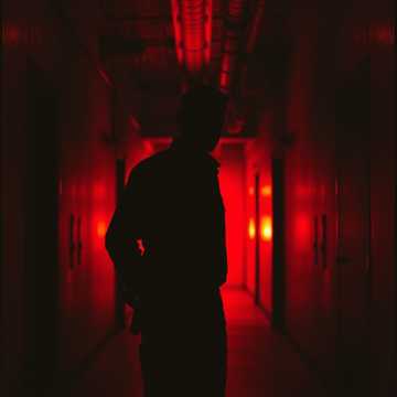 Пистолет в кобуре