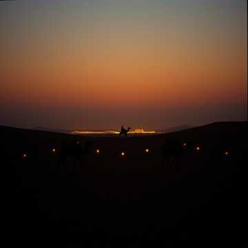 Вот идёт караван