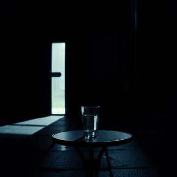 Очеровать еë