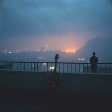 Шепчу прости.