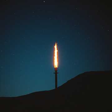 Сияющий во тьме